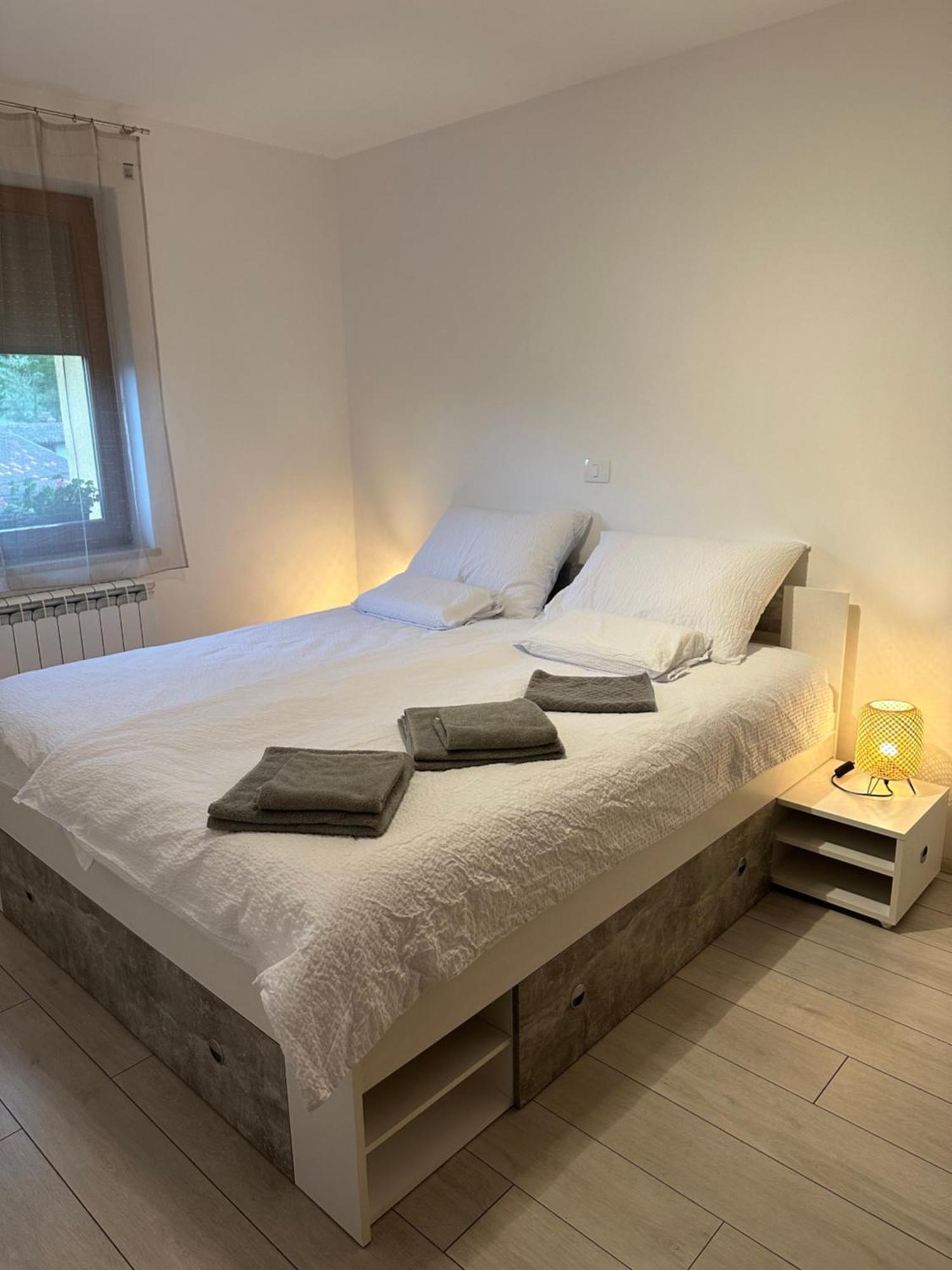 Apartma Anze Samec Dobravlje Exteriör bild