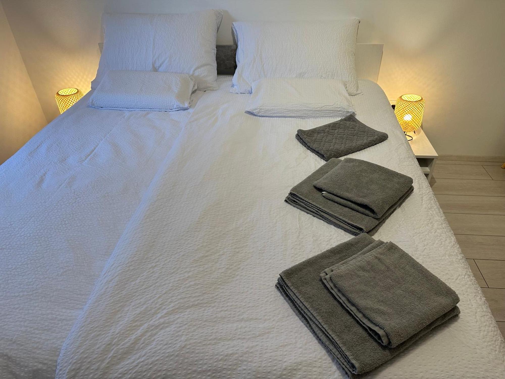 Apartma Anze Samec Dobravlje Exteriör bild